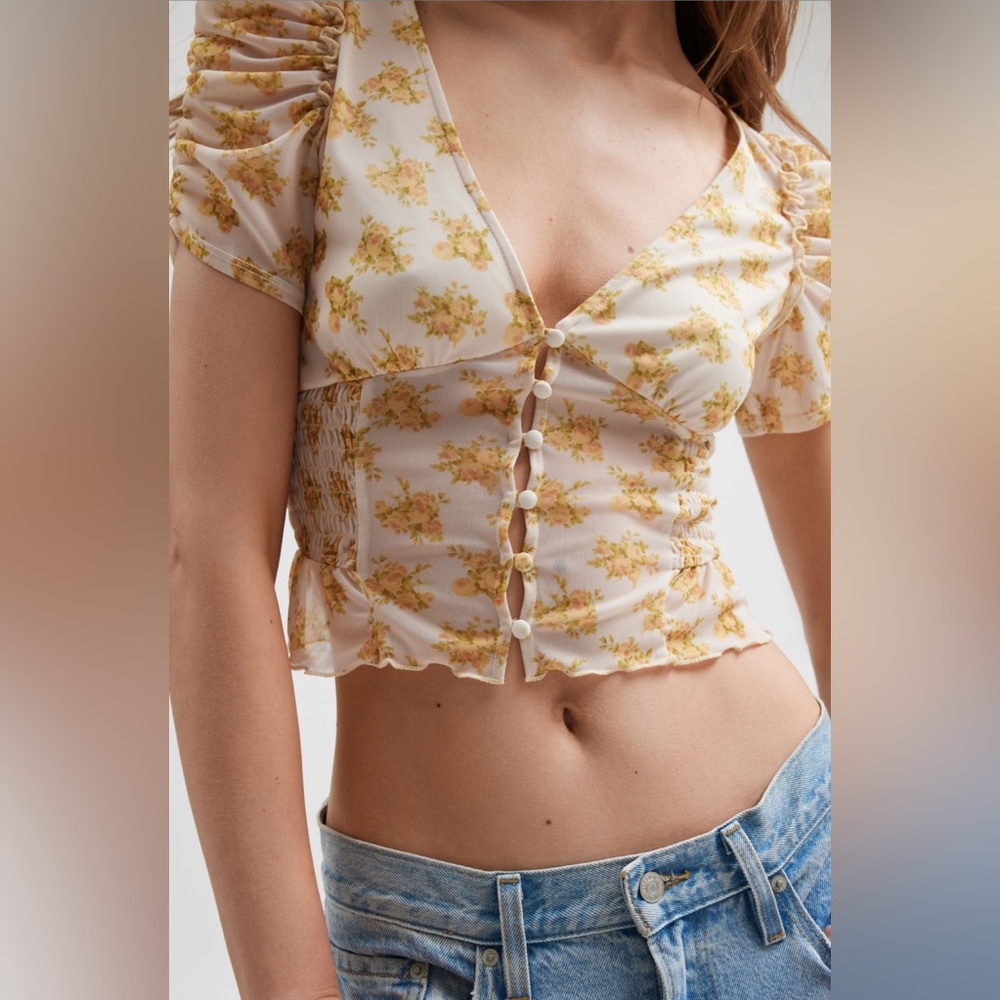 kimchi Blue Puff Sleeve Ruffled Blouse